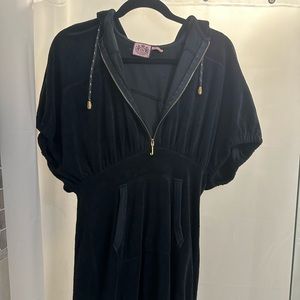 Juicy Couture Hooded Dress/Cover Up Half Zip Size Small